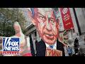 'Tried to SILENCE him': Outrage ERUPTS after Netanyahu protests