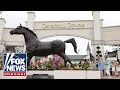 Thousands flock to Churchill Downs for annual Kentucky Derby