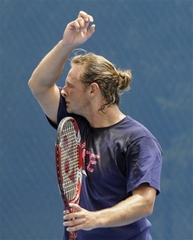 http://www.freeintertv.com/news_pic/c1010.jpg http://www.freeintertv.com/news_pic/c1010.jpg