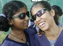 http://www.freeintertv.com/news_pic/smile_1.jpg http://www.freeintertv.com/news_pic/smile_1.jpg